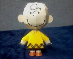 Peanuts Charlie Brown Character Paper Toy By Hano Art Of Living Paper Toys Paper Dolls Charlie Brown Characters