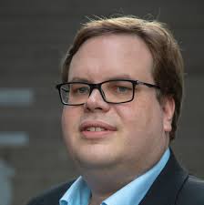 Administrative board & managing director