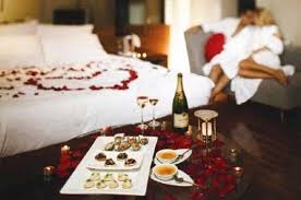 Date Night Have A Romantic Night At Home Romantic Room Decoration Romantic Room Romantic Bedroom Decor