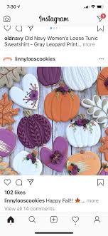 Pin By Sara Flanagan On Cookies Fall In 2020 Fall Decorated Cookies Fall Cookies Crazy Cookies