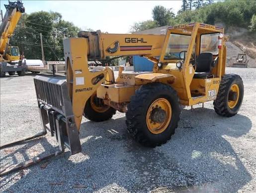 Gehl 883 Telehandler