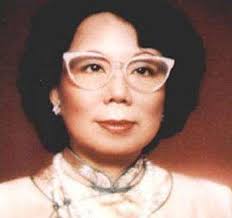 元至50 萬元不等，預計三年會有逾30 名病人受惠。除李嘉誠基金會資助手術相關費用外， 養和醫院及參與計劃的醫生減收部分住院費及醫生費，病人需要負擔部分手術費用。」個案 由養和心臟科中心醫生團隊審核，考慮病人狀況、評估術後生活質素的提升等因素。 1989å¹´æ·±å¤œ æŽå˜‰èª èŠ±3åƒè¬ è²· å°ä¸‰å›žå®¶ 1å¤©å¾ŒåŽŸé…æ­»åœ¨å®¶ä¸­ æ¯æ—¥é ­æ¢