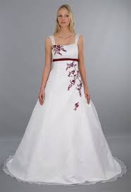 Maybe you would like to learn more about one of these? Brautkleid Modell Eva Rote Stickereien Kleid Hochzeit Braut Kleider