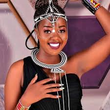 Who's that 1 Artist you waiting for 2 drop 😭❤🔥 Me: 👑♡KelvinMomo♡👑