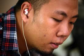 Bên trong lò sản xuất tai nghe 'made in Vietnam' ở Sài Gòn