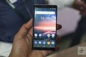 Nokia 8 Sirocco Hands-on Review ...
