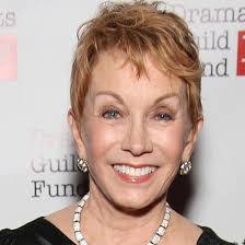 Sandy Hogan's Instagram, Twitter & Facebook