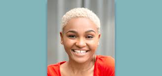 The Influencer Challenging Unrealistic Beauty Standards