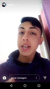 Morre um meme! Vocês viram? A antiga Lunna Alves voltou atrás com a sua  transição e agora é um boyzinho evangélico e homofóbico, está falando um  monte de asneiras nos storys do