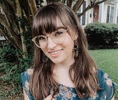 Hannah Grieco's Instagram, Twitter & Facebook