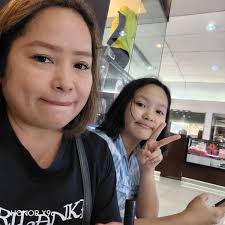 After doing my content, catching up with my love 💕 Just me and Ava,  sharing her day, her stories, laughs, and those little moments that mean  everything to me. Thank you Lord