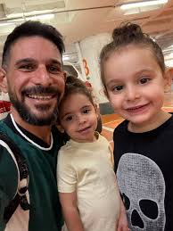 Effy Epshtein (@effieff) • Facebook