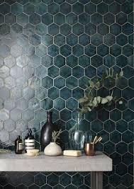 29 Trendy Hexagon Tile Ideas For Bathrooms Comfydwelling Com Trendy Hexagon Tile Ideas Bathrooms Tile Trends Decor Interior Design Home Interior Design