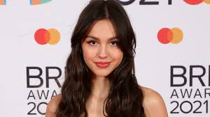 Последние твиты от olivia rodrigo (@olivia_rodrigo). Olivia Rodrigo Just Previewed Good 4 U Teen Vogue