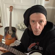 The first time I met Steve Wariner was over twenty-five years ago. It was  at an Arista Records Christmas party at the Opryland Hotel and I was super  excited to be there