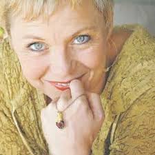 An exhibition with fellow artists about being present to our world today.  Fourteen viewpoints and a myriad of approaches in works by Jill Ansell,  Clare Bestow, Sally Bilton, Louise Carre, Dimity Gregson,