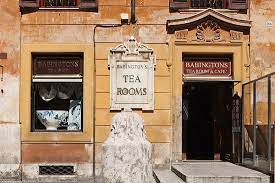 Sono passati oltre 126 anni da quel lontano 1893, quando due giovani donne inglesi di buona famiglia decisero di aprire a roma una sala da tè e di lettura destinata alla comunità anglosassone. Babingtons Tea Room Roma Centro Menu Prezzo Ristorante Recensioni Tripadvisor