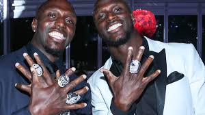 See more ideas about tom brady, toms, new england patriots logo. Nfl New England Patriots Erhalten Grossten Super Bowl Ring Der Geschichte