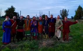 Check spelling or type a new query. Red Wall Schick Gemacht In Gannahall Facebook