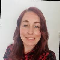 Leanne Gregory's Instagram, Twitter & Facebook