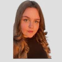 Mandy Baer's Instagram, Twitter & Facebook