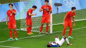 Epl, uefa 챔피언스리그, k리그)의 실시간 스코어와 결과를 제공하는데, 여기에는 리그 테이블, 득점자, 경고/퇴장, 영상 하이라이트, 골 알림, 그리고 기타 축구 라이브스코어 정보들도 포함됩니다. ì˜ìƒ ì‹¬í–ˆë‹¤ ì˜¨ë'ë¼ìŠ¤ ì¹¨ëŒ€ ì¶•êµ¬