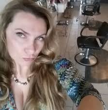 ROZEY Will CUT You".