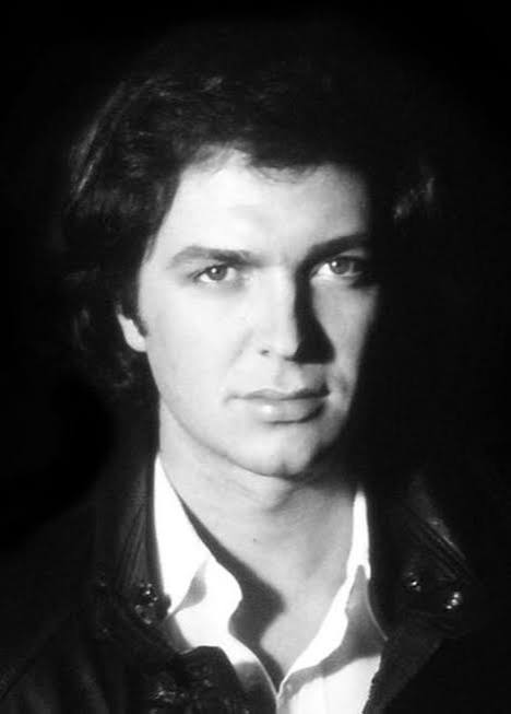 Camilo Sesto - IMDb