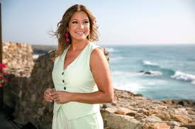 Caras | Vanessa Oliveira admite, aos 42 anos: “De cabeça ainda me sinto uma  miúda”