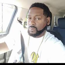 CALLING All "YOUTH" I have POWERFUL message This Sunday at 11am & Gospel  Hip -Hop Recording Artist "KING👑RICH" aka Ricky Blue will be live & the  Vaulx girls J- TRINITY will be