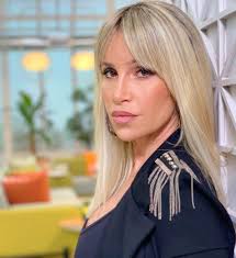 La actriz florencia peña reclamó hoy a la alianza opositora juntos por el cambio que tome medidas contra el diputado nacional fernando iglesias por haberla difamado a través de sus redes sociales y remarcó que yo creo que hay límites y los pasaron totalmente. Mariana Fabbiani Descolocada Ante Lo Que Paso Con Florencia Pena Espectaculo El Intransigente
