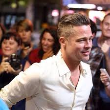 Brad pitt was and still. 25 Brad Pitt Haircut Ideas That Are Easy To Pull Off Menhairstylist Com