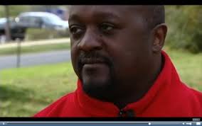 Sylvester Phillips, Wisconsin Newspaper Carrier, Saves Elderly Siblings'  Lives (VIDEO)