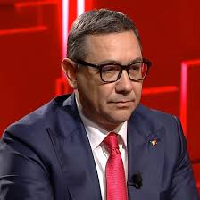 CUI FOLOSESTE? Faptul ca USR ii retrage sprijinul in aceste alegeri  propriului presedinte 😄 scoate la iveala, indirect, informatii extrem de  valoroase! 1.Nicusor nu pare a fi in acest moment in pozitia