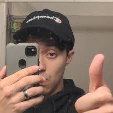 Nathan Andersen's Instagram, Twitter & Facebook