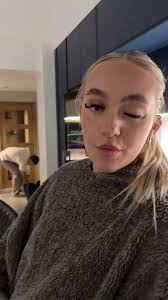 K E L L S🐆 (@xkells)