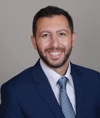 Sarah Deller's Instagram, Twitter & Facebook