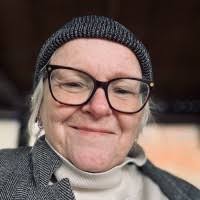 800+ "Eade" profiles