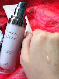 Jom nak share pasal set jerawat mary kay.clear proof acne system nama diberi.product ni sgt hot sekarang ni sebab keberkesanan kepada customer yg ada masalah jerawat.boleh digunakan seawal umur 12 tahun. Jatuh Cinta Dengan Set Pencerahan Mary Kay Lumivie Brightening System Tiny Na Sweet