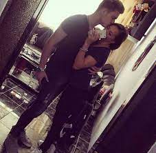 Larisa iordache este din nou singură, deși în urmă cu trei luni se logodise cu iubitul ei, victor simion. Larisa Iordache Are Iubit Cum Au Fost Surprinsi Cei Doi Spynews Ro