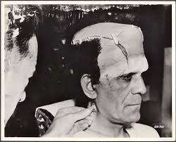 While in the lobby of the Horror Make-Up Show at Orlando's Universal, I  spied this very cool sculpt that shows just how much Karloff's head was  built up.