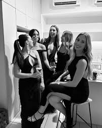 the girls go to the ball 🖤 @projectyougroup @movember