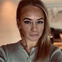 10 "Karina Lowe" profiles