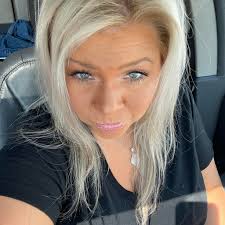 Hi everyone I'm looking for recommendations for a bakery to do a birthday  cake similar to one of the ones I've added to this post !! Thank you!