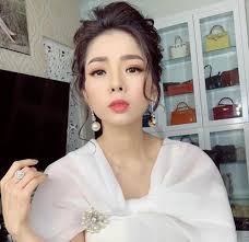 Không chỉ có tỷ lệ soi kèo bóng đá thuộc hàng chất lượng nhất việt nam, xemdabong.com còn cung cấp đầy đủ lịch trực tiếp bóng đá hàng ngày, lịch thi đấu bóng đá mới nhất, kết quả bóng đá online và chất lượng nhất vẫn là link xem bóng đá online đêm nay và ngày mai, tất cả đều có bình. Lá»‡ Quyen Khong Co Chuyá»‡n Toi Pháº£i Ä'á»©ng Láº¡i Ä'anh Ghen Hay Cai Nhau Lam Gi