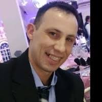 60+ perfiles de «Luis Chamorro»