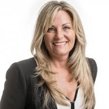 Deborah Purdy's Instagram, Twitter & Facebook