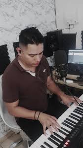 Isai Rojas (@isairomach)