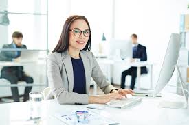 Gambarlah manusia yang seumuran dengan anda ( pria wanita,bebas ). Start Podatek No