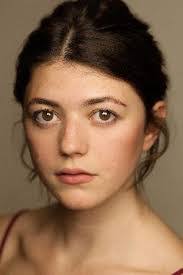 Jasmine Doyle's Instagram, Twitter & Facebook